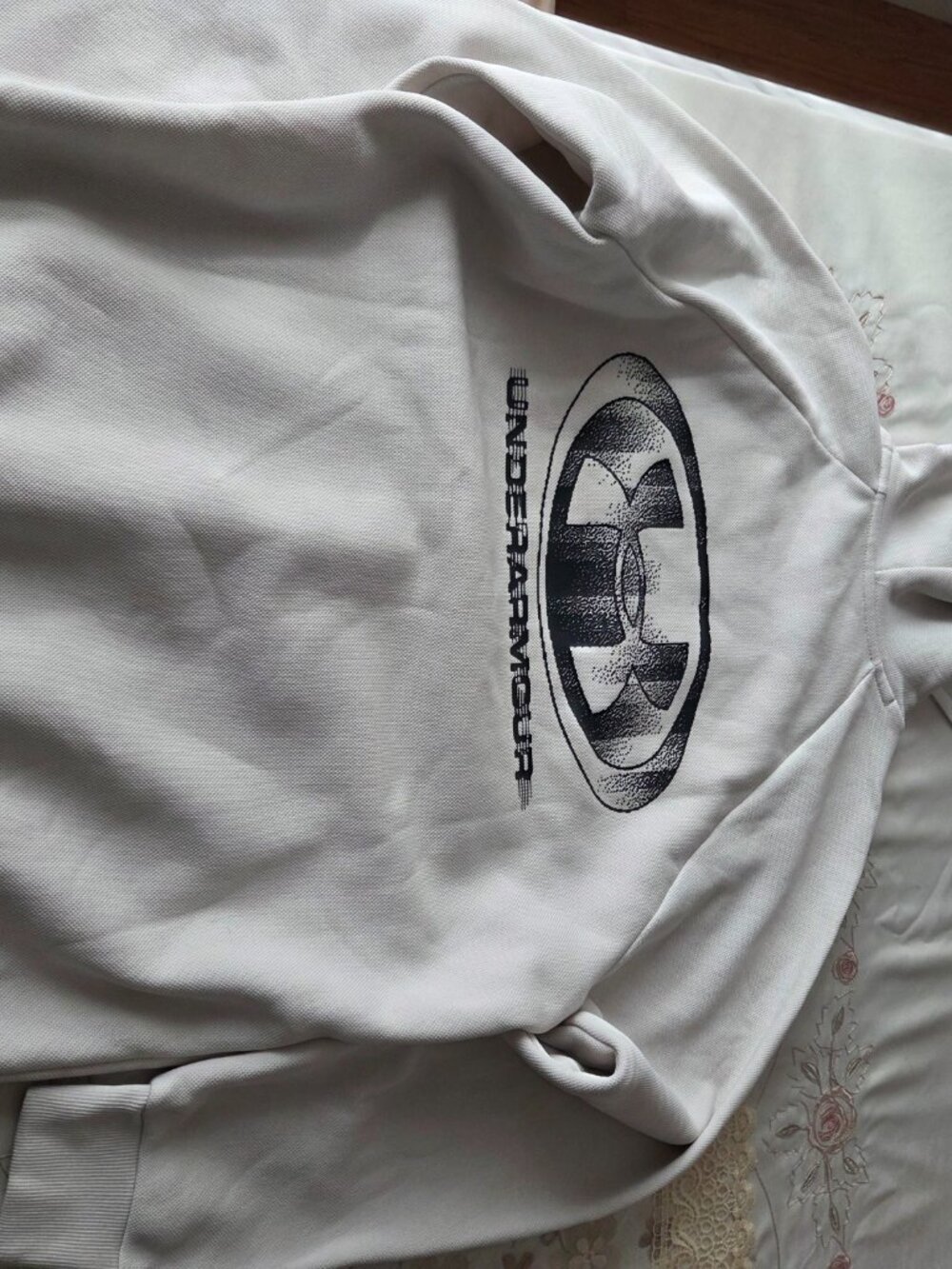NWT Under Amour Men's Sweatshirt - Picture 6 of 9